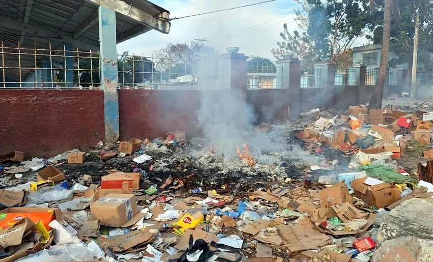 ¿Apagando fuegos con más fuego? La Habana quema basura ante crisis de recolección
