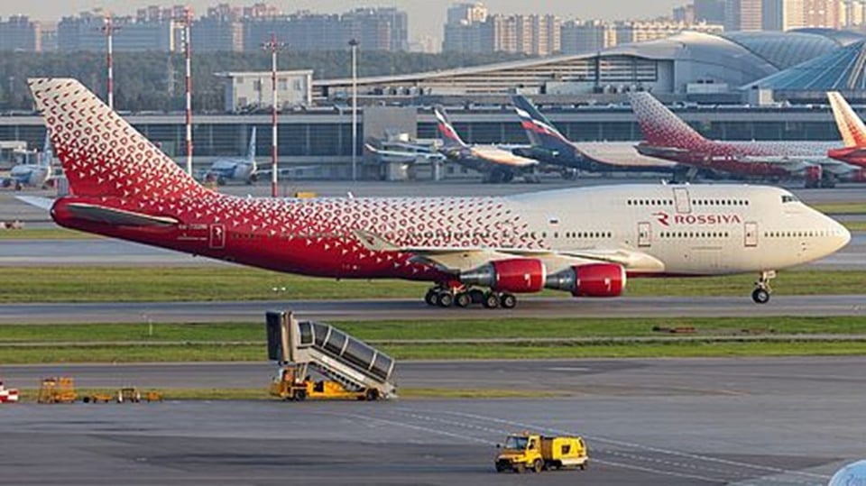 Rusia rescata a 4.300 turistas varados en Cuba por falta de combustible