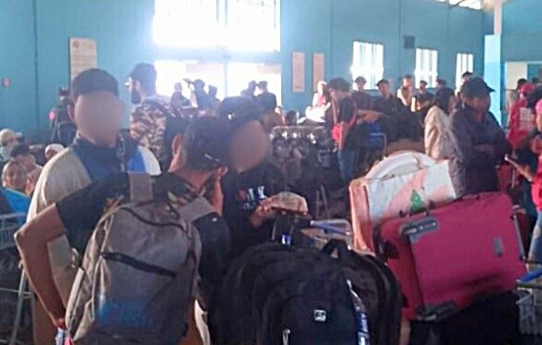 ¡Tren fantasma deja a los estudiantes varados en La Habana!