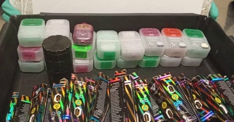 Cuba Confiscates Marijuana Vapes and Cigars from US Traveler