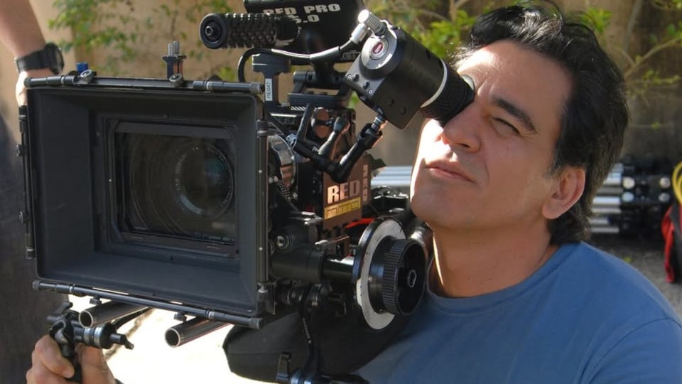 Cineasta cubano ve la crisis de Cuba como una "guerra espiritual"