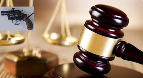 Joven cubano sentenciado a tres años por posesión de revólver en Sancti Spíritus