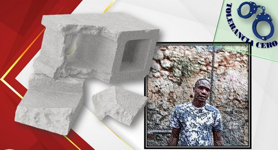 ¡Pillado In Fraganti! Hombre Desmantela Edificio Estatal en Cárdenas Bloque a Bloque