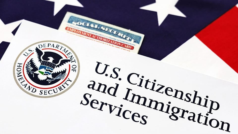 USCIS Cambia Reglas de Asilo para Agilizar Casos