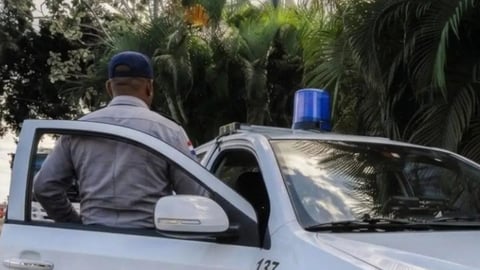 Arrestan en Granma a hombre por presunta estafa bancaria de más de 500 mil pesos