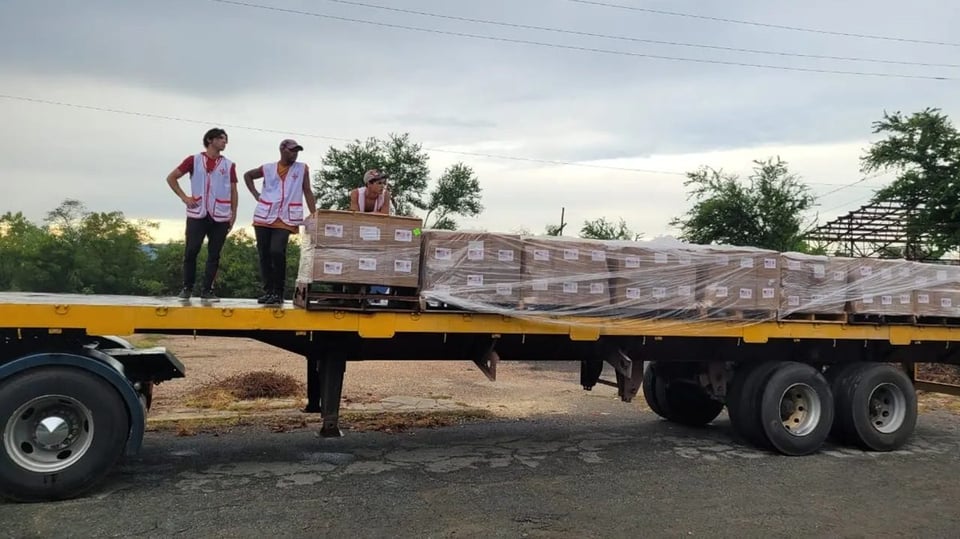 EE.UU. envía ayuda humanitaria a Cuba tras huracán Melissa