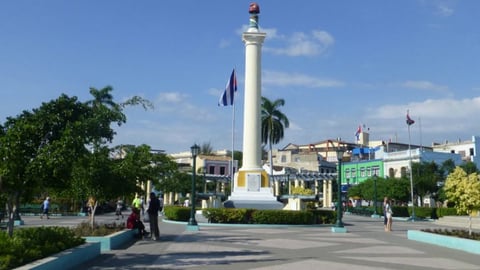 Sanciones en Santiago de Cuba: Rechazar transferencias podría costar hasta 100.000 pesos