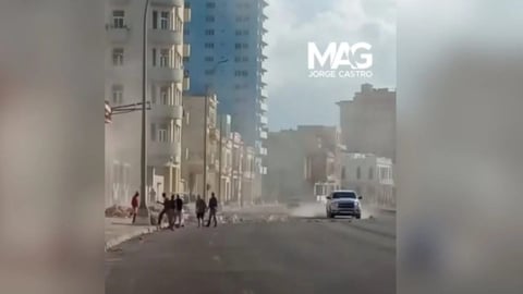Edificio en El Malecón de La Habana se derrumba tras sismo