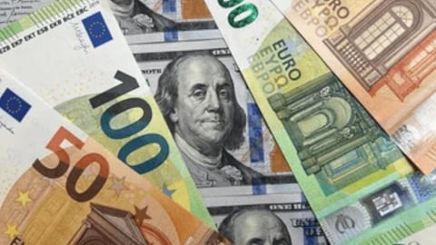 El euro cae, el dólar se afianza y la MLC repunta cautelosamente en Cuba