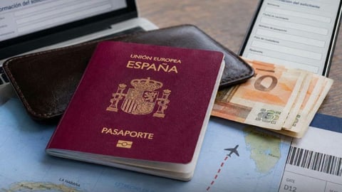 Cubano en Florida enfrenta 20 años por red de tráfico de migrantes y fraude con ESTA