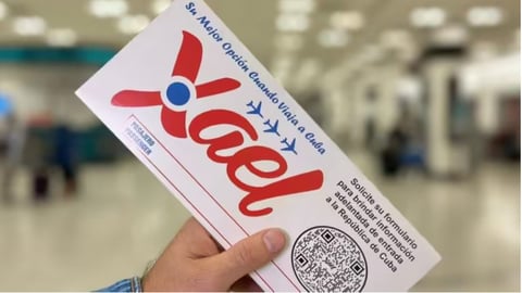 ¡Vuelos Pa’ Holguín Pa’ Arriba! Miami Se Siente Más Cerca Que Nunca