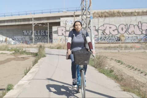 “Adiós Cuba” de Rolando Díaz Ilumina Nueva York con Historias de Exilio