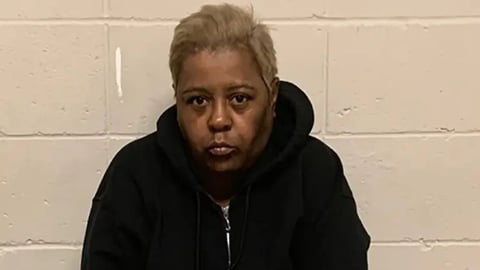 Abuela en Luisiana culpable por muerte de nieta tras obligarla a beber whisky
