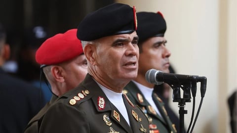 El Velo Cayó: Ministro Venezolano Admite Superioridad Aérea de EE.UU. en Captura de Maduro