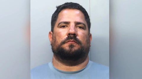 Cubano Arrestado por Liderar Fraude de Licencia de Conducir con Cámaras Ocultas en Miami