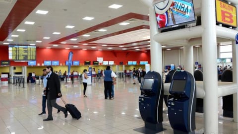 Cuba's Sky Bridges: European Flights Persist Amidst Travel Challenges