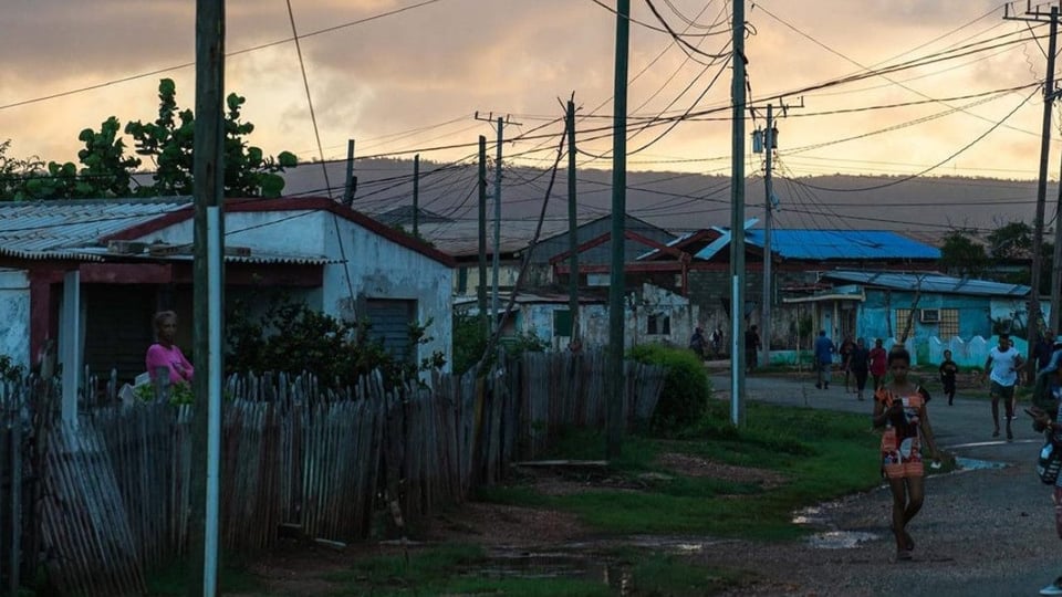 ¿Se va la luz hasta en Pascua? Cuba se ahoga en apagones de casi 2000 MW