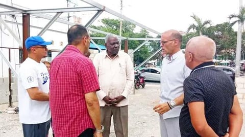 Cuba Instala "Solinera" Eléctrica en La Habana para Recolectores de Basura