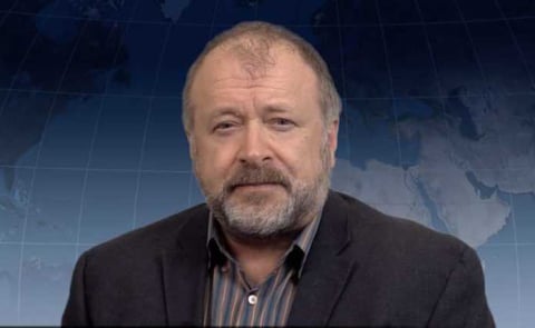 ¡Sálvese Quien Pueda! Ex-Agente de la CIA Tira la Bomba: ¡El Gobierno de Cuba al Borde del Abismo!