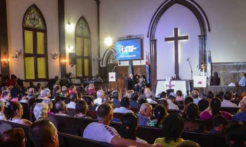 Seminario Evangélico de Matanzas: ¿Escuela del Partido o Centro de Fe?