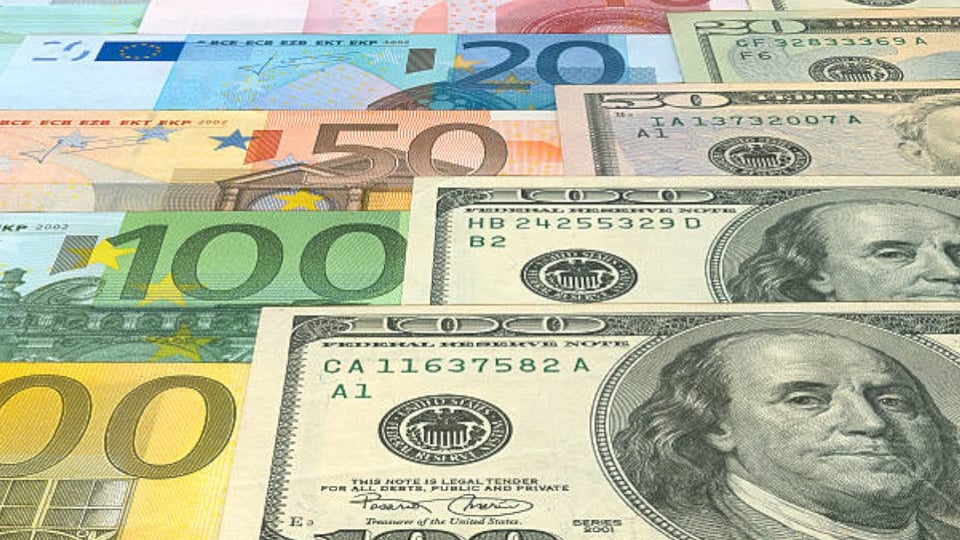 ¿Y tú supiste? ¡El dólar le dio un pela'o al peso, pero el euro y el MLC se pusieron gallos!