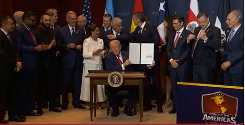 ¿Trump promete 'grandes cambios' en Cuba después de una cumbre en Miami?