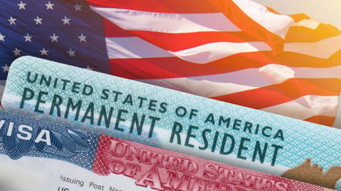Cubanos Siguen Protegidos para Green Card Bajo Ley de Ajuste