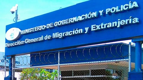 Costa Rica Lanza Programa para Regularizar Migrantes Cubanos y Otros Latinoamericanos
