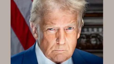 Corte Federal Bloquea Tarifa de $100,000 para Visas H-1B de Trump