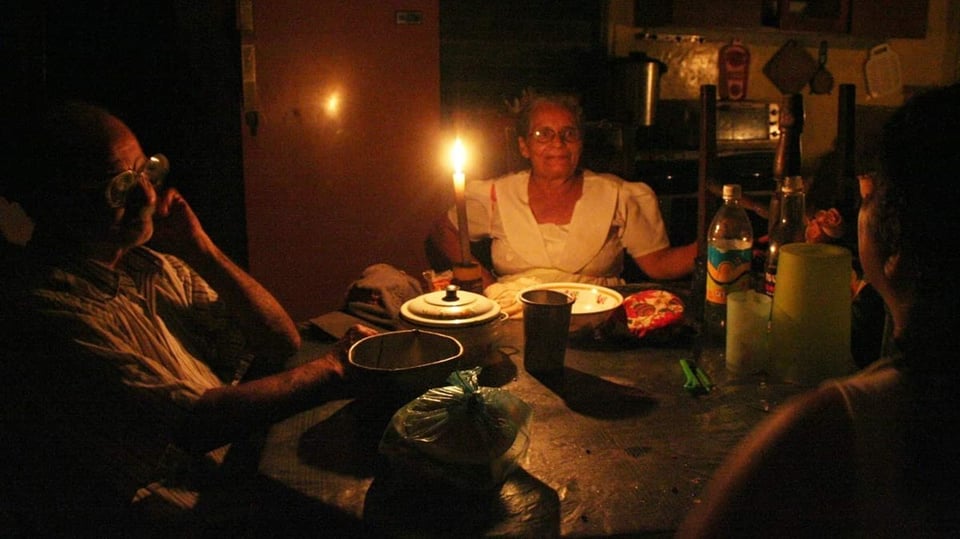 ¡Ayyyy, que el tiempo no deja! El apagón sigue en Cuba por el clima