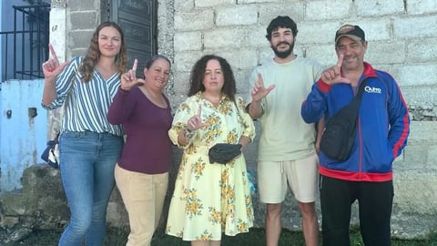 Diplomáticos de EE. UU. Se Reunieron Con Andy García Lorenzo, Ex Preso Político del 11J en Santa Clara