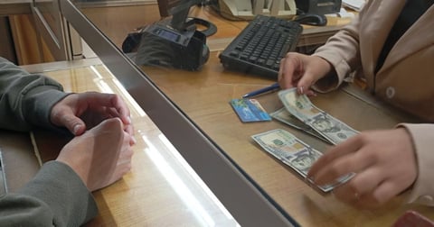 ¿Y tú supiste? ¡Empresas de Villa Clara se tiran a comprar dólares con Bandec!