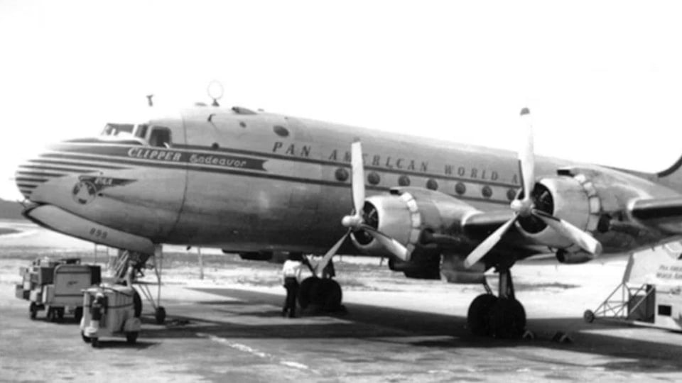 Hallan en el Atlántico restos de avión de Pan Am desaparecido hace 74 años