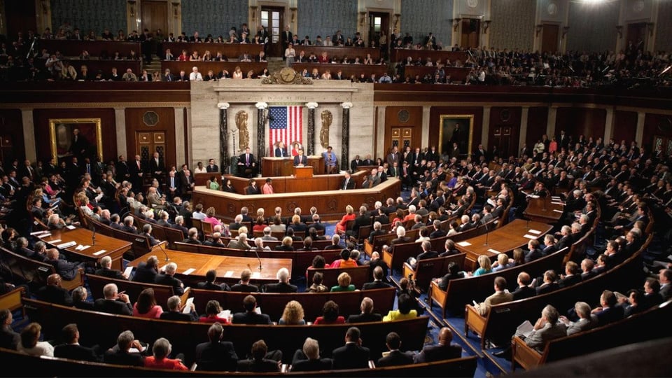 ¿¡Qué Mire Usted!? Discusión en el Congreso de EE.UU. por Tiros Contra Lancha Cubana en Villa Clara