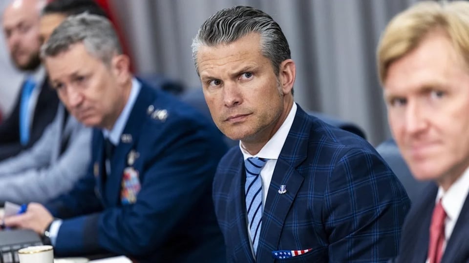 ¿Se arma el bochinche? Secretario de Guerra de EEUU dice que Cuba es una amenaza ¡Y eso que no ha visto ná'!