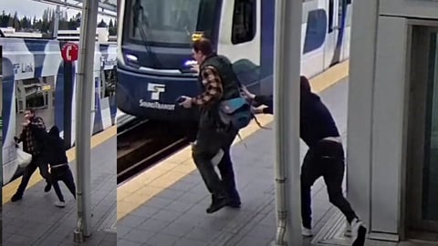 Hombre Intenta Arrojar a Pasajera a las Vías del Tren en Seattle