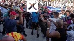 El Silencio del Pueblo: ¿Por Qué No Se Levantan las Palmas?