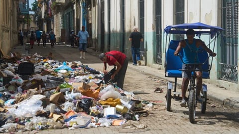Aumento del Dengue en Cuba: Falta de Fumigación y Entornos Insalubres Agravan la Crisis