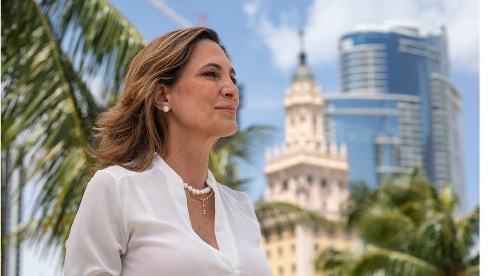¿Vicepresidenta de Venezuela le echa flores a Fidel Castro? ¡Piden elecciones libres ya!