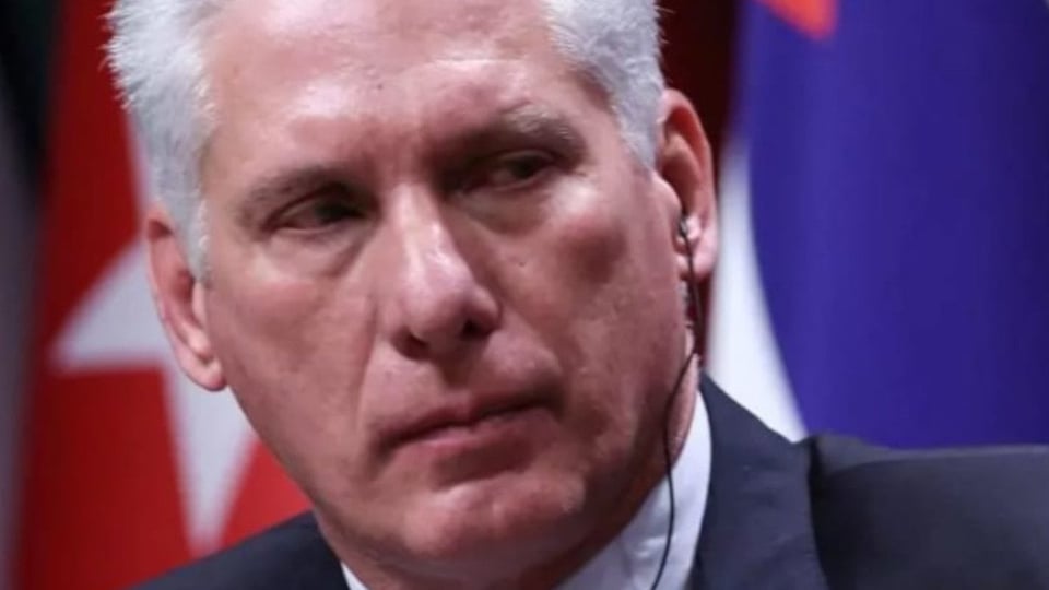 ¡Díaz-Canel, el Rostro del Fracaso! Periodista Cubano Carga Sin Piedad