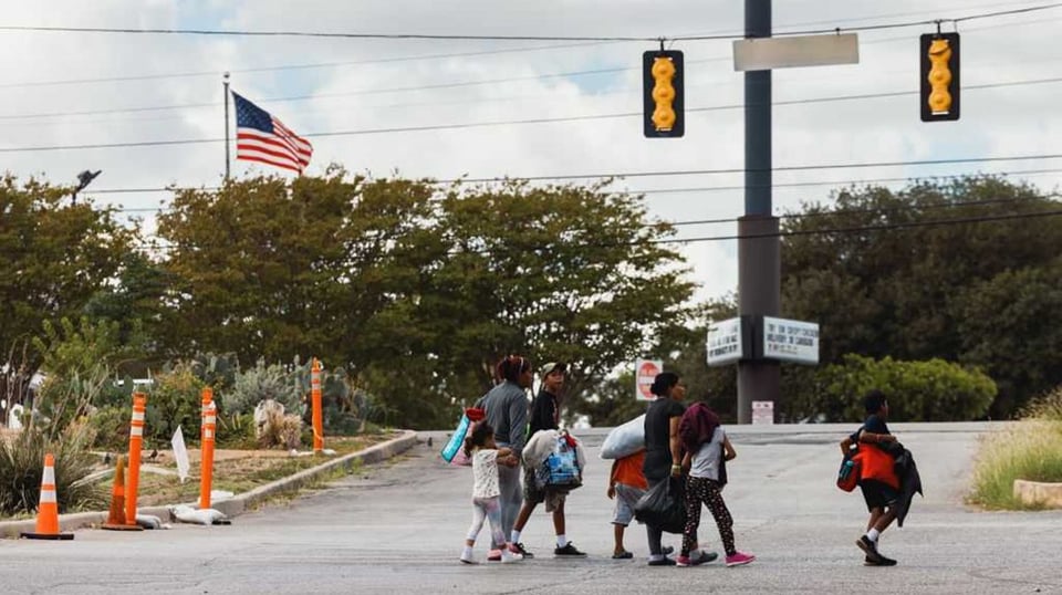 ¡Alerta Migratoria! EEUU Pide a Estados Que Delaten a Indocumentados
