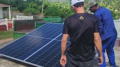 US Shipments to Cuba Spike Amidst Energy Crisis