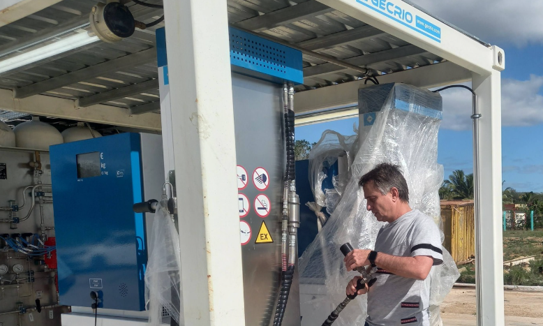 ¡Oye esto! Bus de Martí se va a mover a gas de puercos, ¡qué cosa!