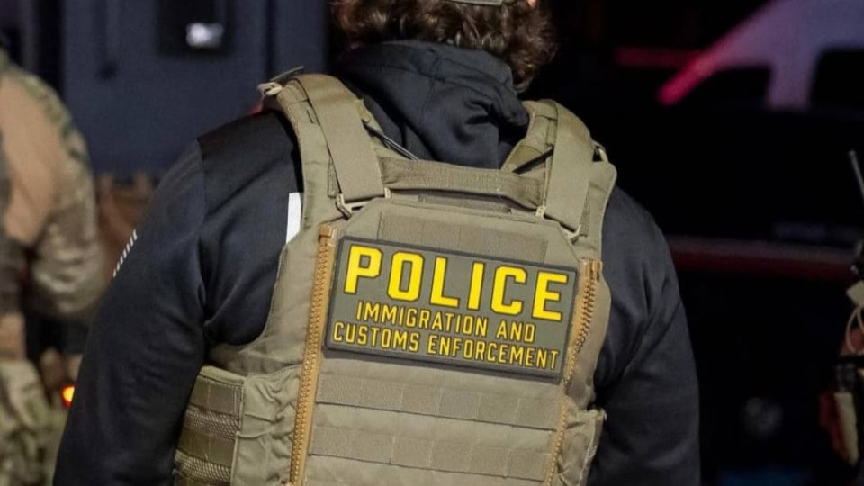 ¿Y AHORA QUÉ? Le meten mano a cubano con historial de asesino en Florida