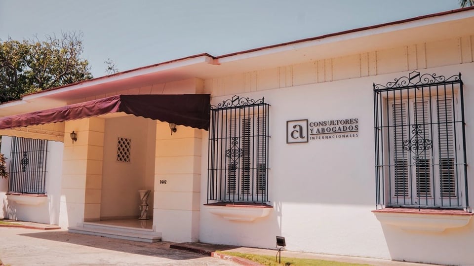 ¿Legalización de Documentos en Cuba Parada y Seca? ¡Puro Chisme, Dice Abogado!