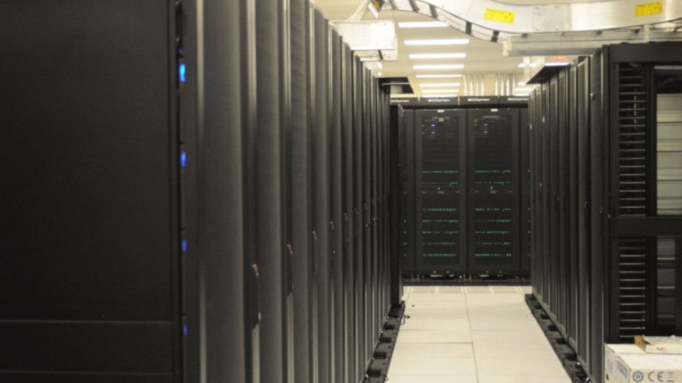 Ucrania ataca centros de datos rusos y frena su avance en inteligencia artificial