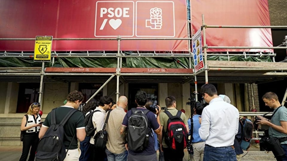 La Policía española investiga al PSOE por presunto sabotaje judicial