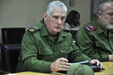 Díaz-Canel en Maniobras Militares Provoca Ola de Comentarios en Cuba