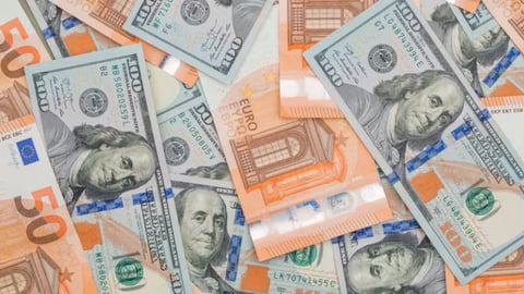 Dólar y Euro Se Mantienen Firmes en el Mercado Informal Cubano