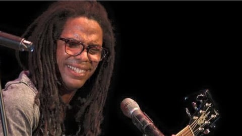 Son de Resistencia: Raúl Torres Estrena Canto para Maduro desde La Habana